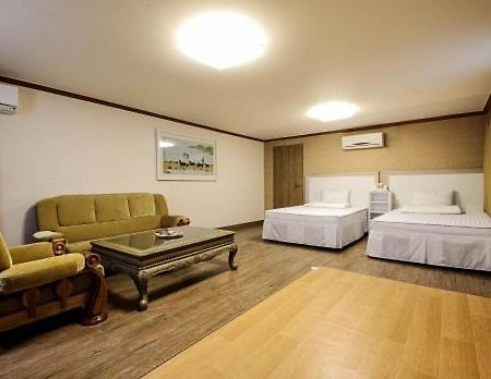 Yangji Park Hotel Changwon Eksteriør bilde