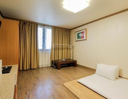 Yangji Park Hotel Changwon Eksteriør bilde