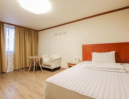 Yangji Park Hotel Changwon Eksteriør bilde