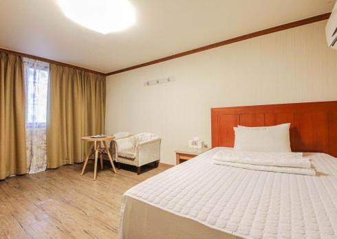 Yangji Park Hotel Changwon Eksteriør bilde