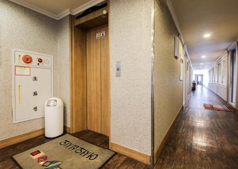 Yangji Park Hotel Changwon Eksteriør bilde
